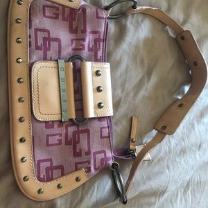 Authentic guess purse!